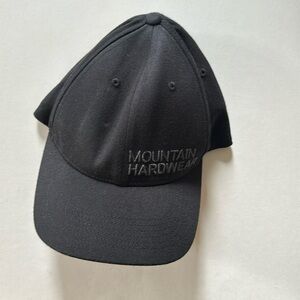Mountain Hardwear Flexfit Hat